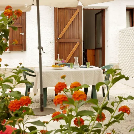 מלון דירות Il Melo 3*